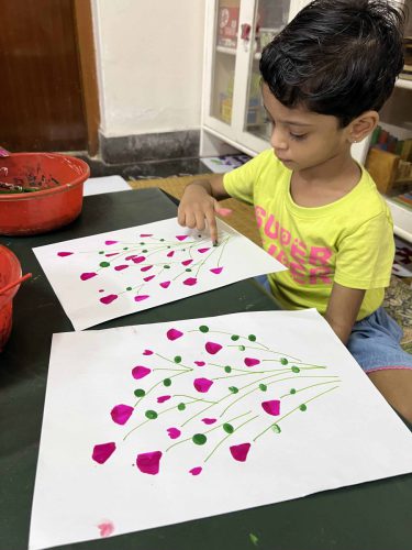 Les Petites Fleurs Children's
